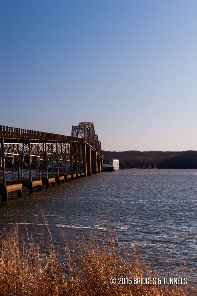 Eggner’s Ferry Bridge (US 68, KY 80)