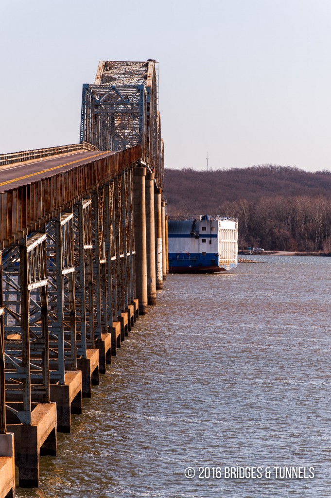 Eggner’s Ferry Bridge (US 68, KY 80)