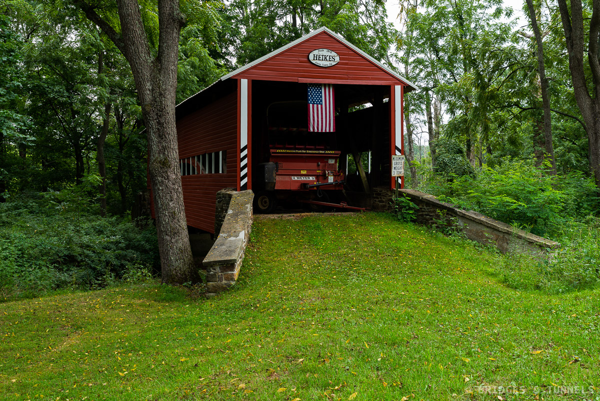 Heikes Covered Bridge Bridges and Tunnels