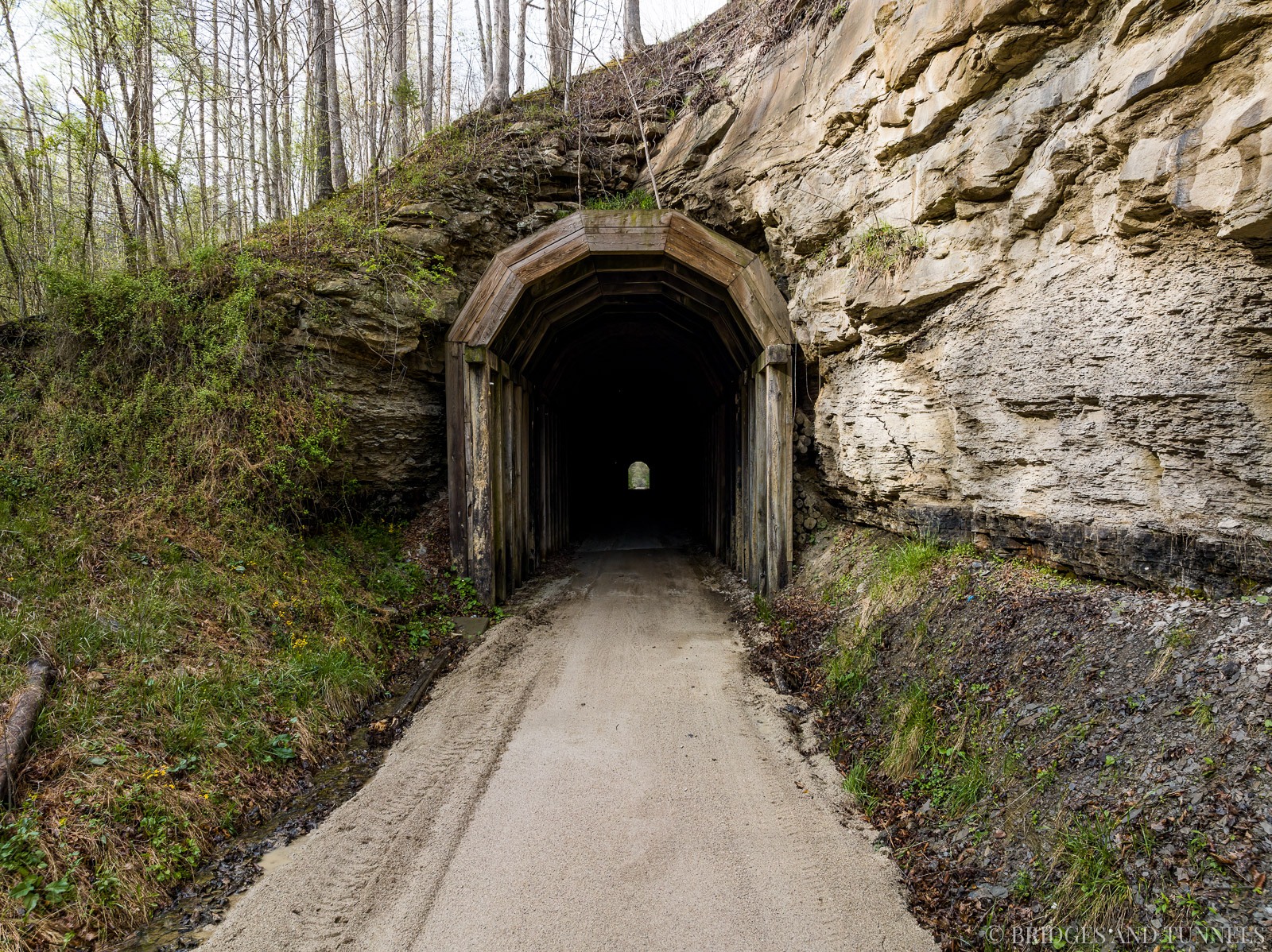 Gun Creek Tunnel Bridges and Tunnels