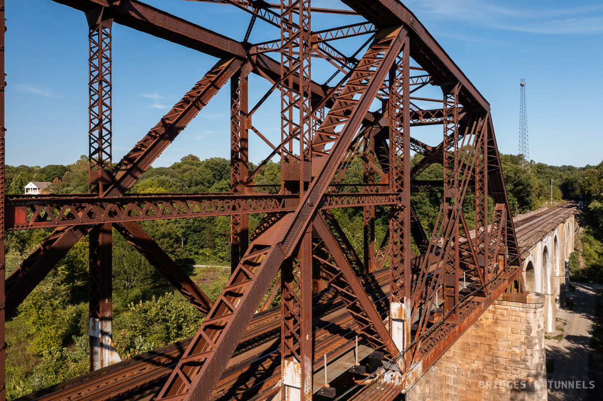 Thebes Bridge