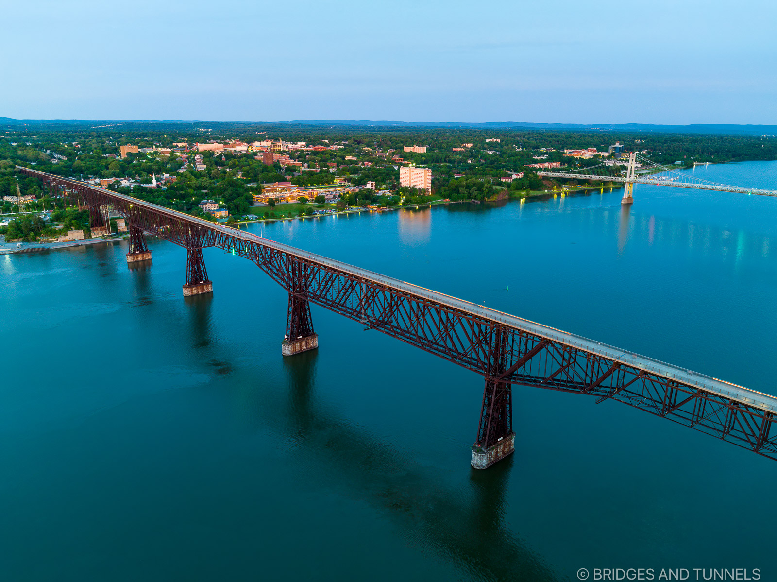 Poughkeepsie-Highland Railroad Bridge / Walkway Over The Hudson