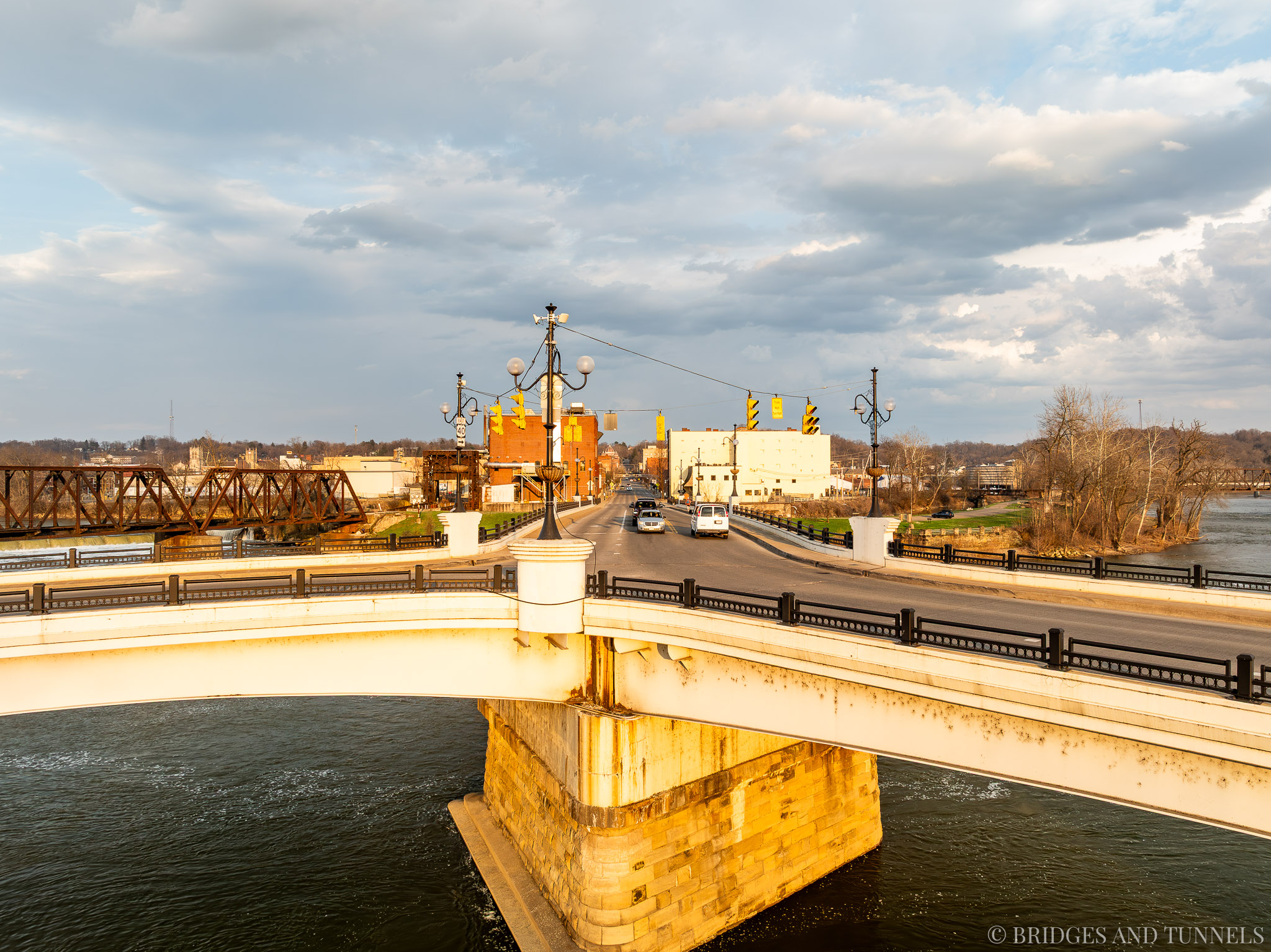 Y Bridge